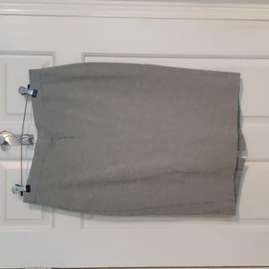 ❤️ - UNIQLO Grey knit skirt